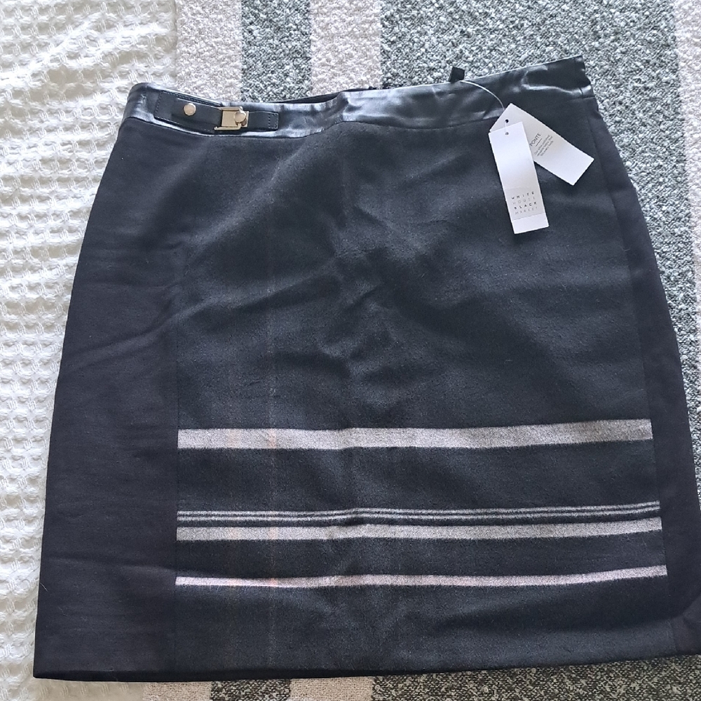 Elegant Black Skirt
